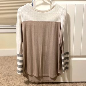 Long sleeve shirt